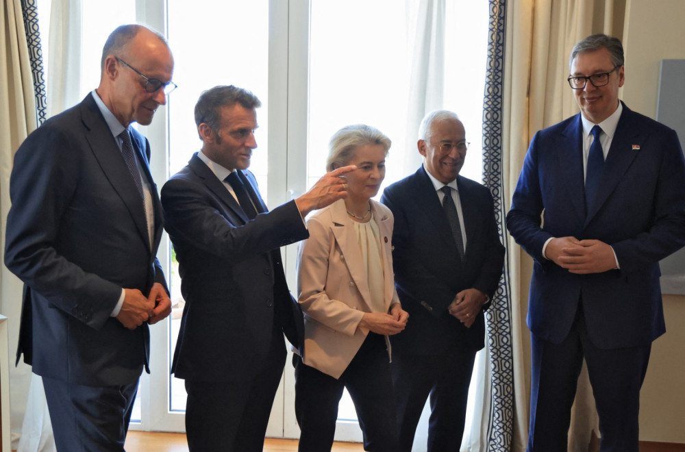 Vučić u Tivtu bio u društvu najmoćnijih političara današnjice; Hrvatski mediji morali da priznaju istinu VIDEO