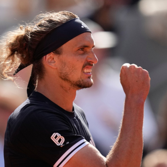 Zverev potvrdio brejk u odlučujućem setu finala!