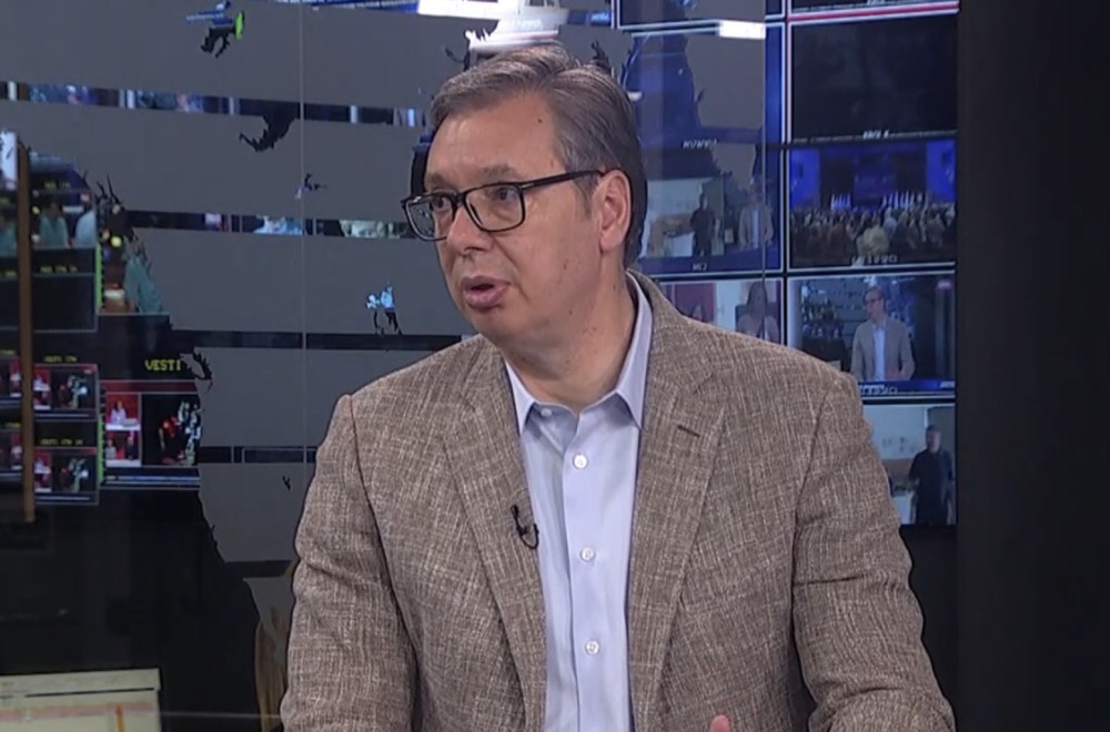 Vučić: "Povećanja penzija će svakako biti i to značajnog, to nije deo paketa"