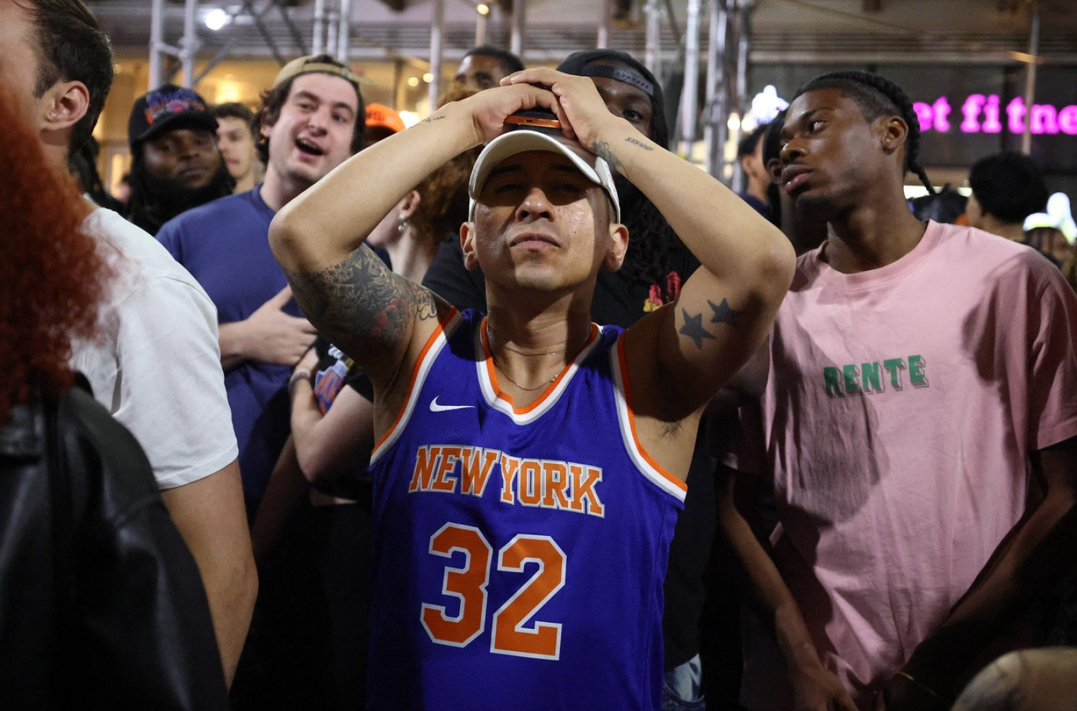 Haos posle NBA finala – brutalna tuča navijača Niksa i Sparsa VIDEO