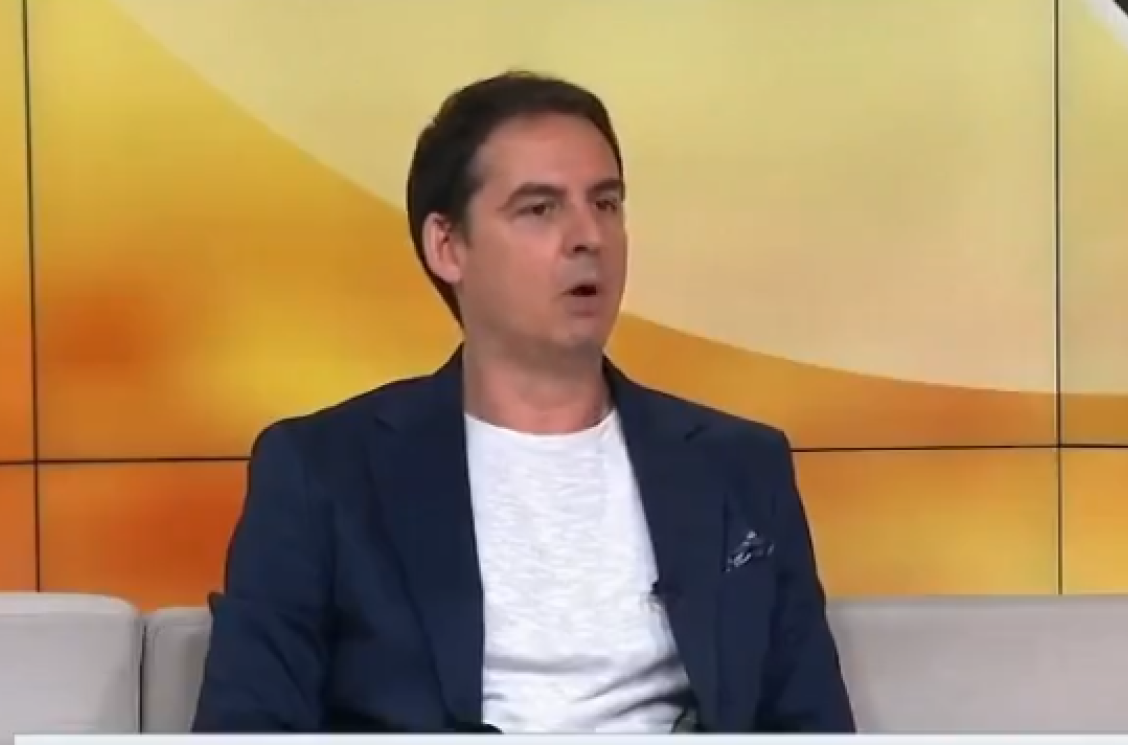 Kesić ismevao prebijanje novinara na tribini Proglasa, pa priznao: Vicelarević nije izazvao incident VIDEO