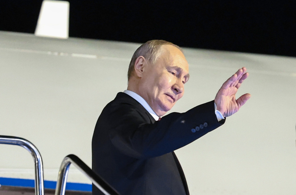 Putinovi komandanti ga pogrešno informišu?; Verovatno, ali razlog zašto laže je nebitan