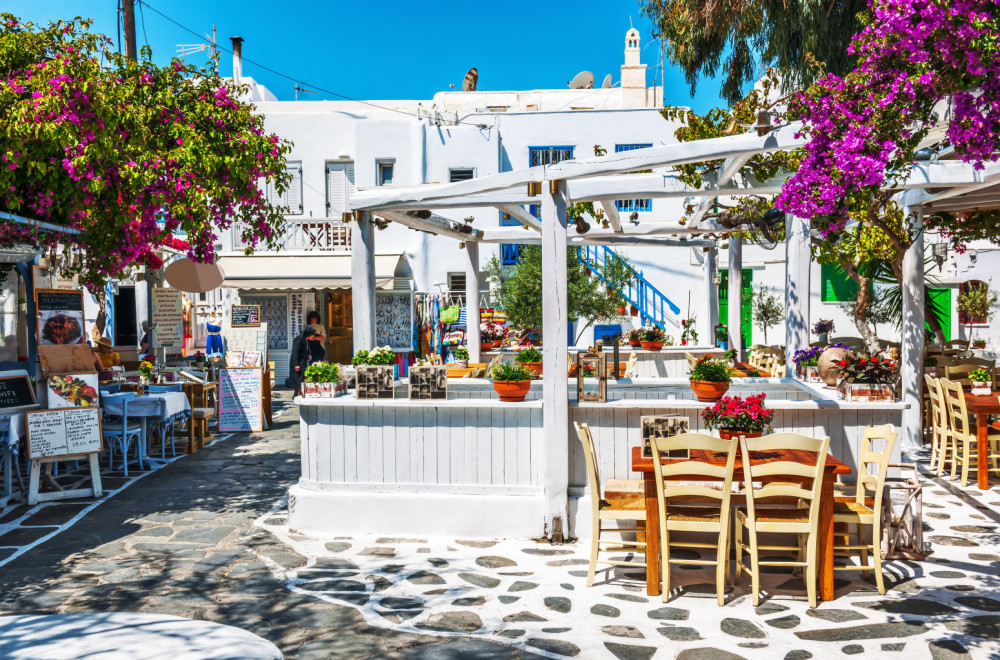 Ovako izgleda pravi grčki raj: Destinacija koja mami turiste belim kućama i šarmantnim uskim uličicama FOTO