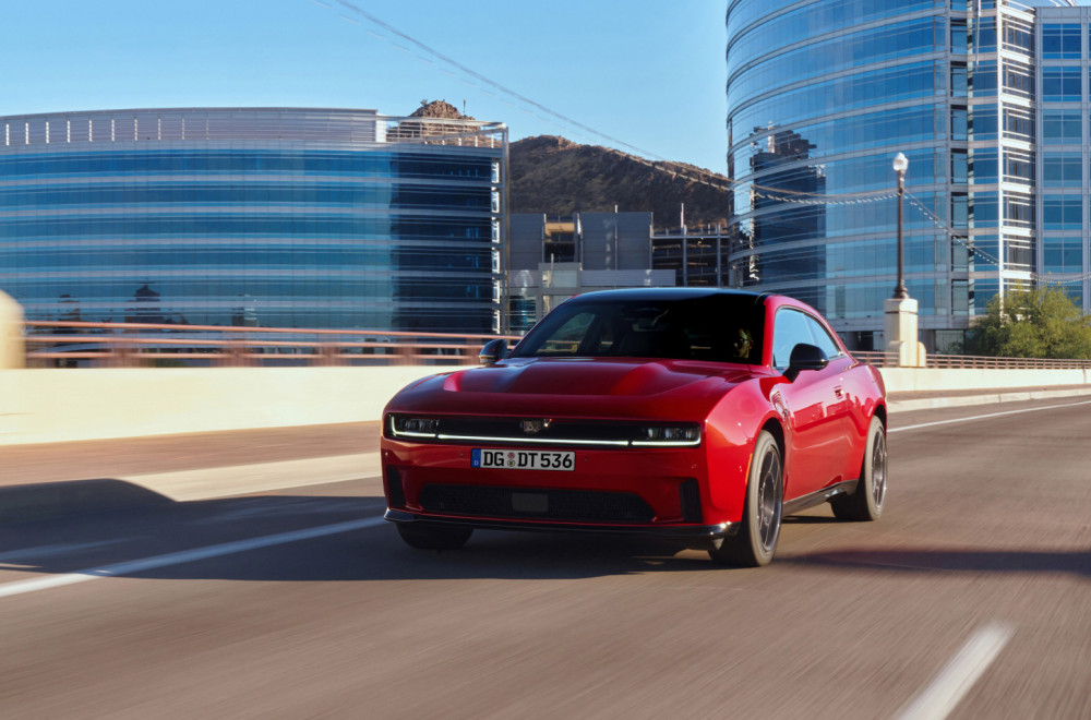 Američki mišići i kod nas: Pogledajte cenu za novi Dodge Charger u Evropi FOTO