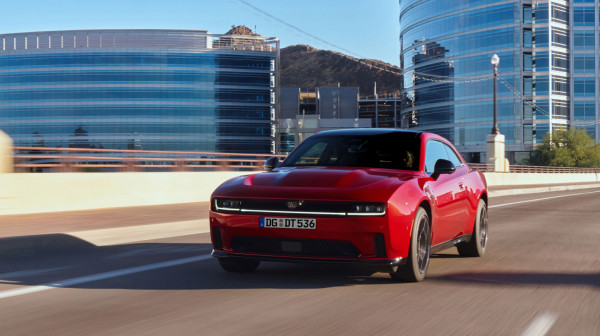 Američki "mišići" i kod nas: Pogledajte cenu za novi Dodge Charger u Evropi FOTO
