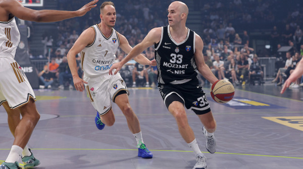 Partizan sa dvocifrenom zalihom ide na odmor