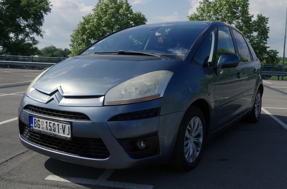 Test posle 19 godina i 230.000 km: Da li se Citroen C4 Picasso i dalje isplati? VIDEO