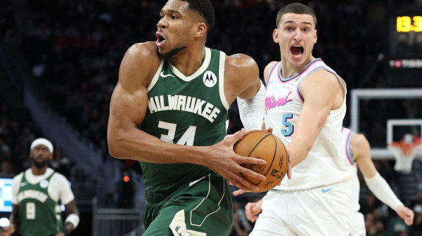 Scenario NBA insajdera: Adetokumbo u Majamiju, Jović u Milvokiju