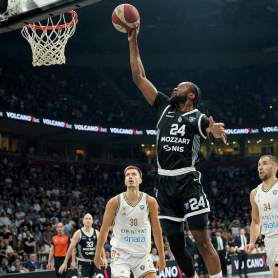 Avramović presudio Partizanu, Dubai stigao do pehara!