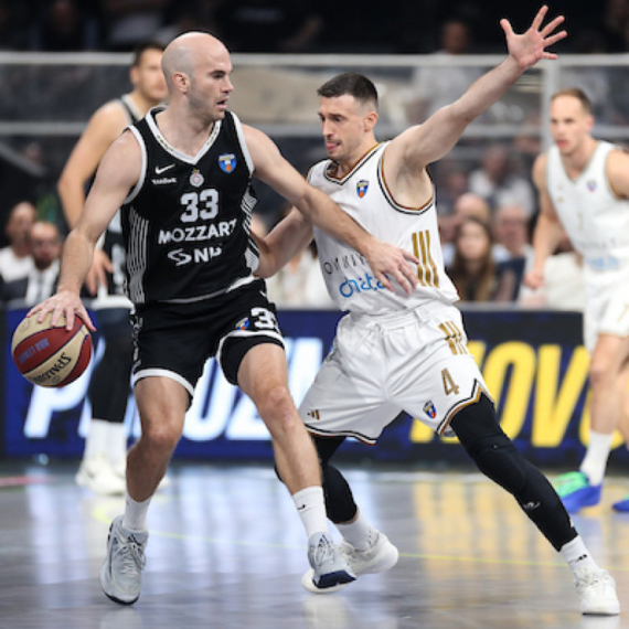 Partizan u minusu – atmosfera dovedena do usijanja – grobari vređali Avramovića