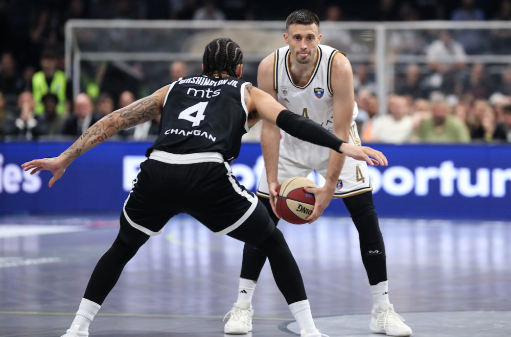 Partizan bez trofeja! Avramović se prekrstio i doneo titulu Dubaiju!