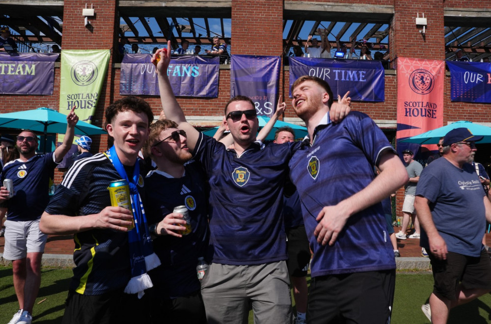 Škoti napravili haos u Bostonu – popili svo pivo pred start Mundijala!