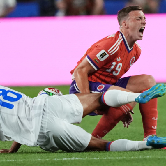 Egzotični Haiti hrabar – Mektomini pogodio stativu!