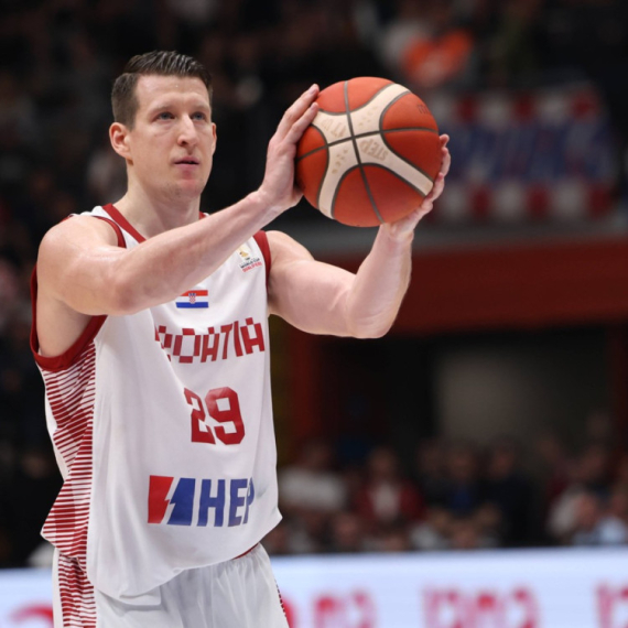 Dvostruki MVP podelio Hitlerovu knjigu: Hrvat hitno sve obrisao FOTO