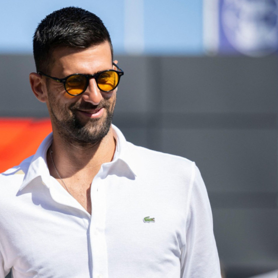 Od šljake do Formule 1 – Đoković u centru pažnje u Barseloni VIDEO