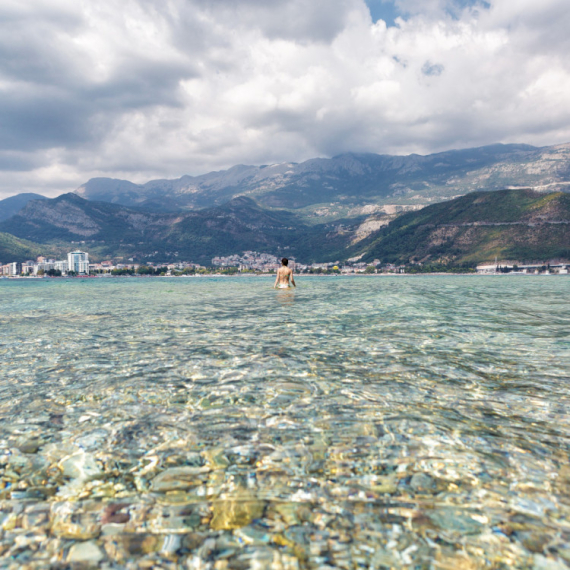 Crnogorska plaža na koju morate otići barem jednom u životu: Do nje se dolazi samo na jedan način