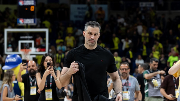 Alimpijević grmeo: "Moji igrači su heroji!" VIDEO