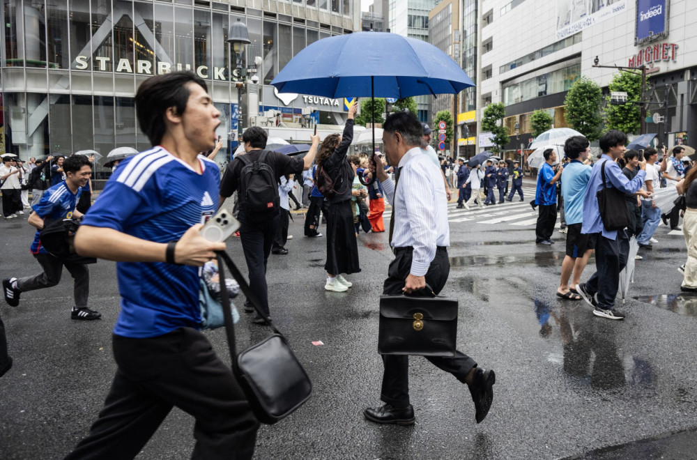 Ovo ima samo u Japanu: Pogledajte kako slave posle utakmice VIDEO