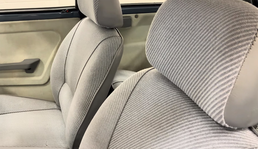 Ovakav Yugo se retko viđa: Prešao manje od 27.000 km, prodaje se za 10.000 evra FOTO/VIDEO