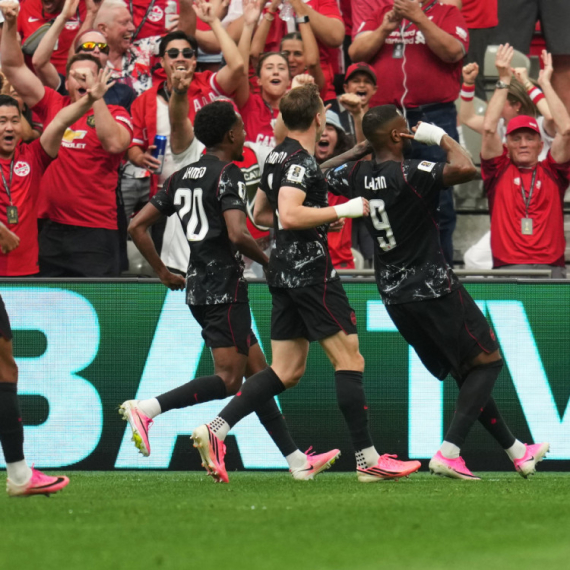 Katar na kolenima – Kanada vodi 2:0! VIDEO
