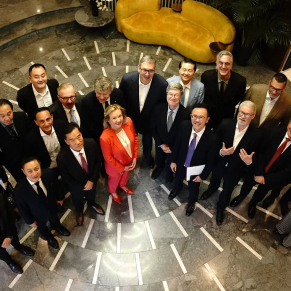 Vučić sa Saksom na radnom doručku: "Srbija ima istorijsku šansu da postane deo zajedničkog EU tržišta"