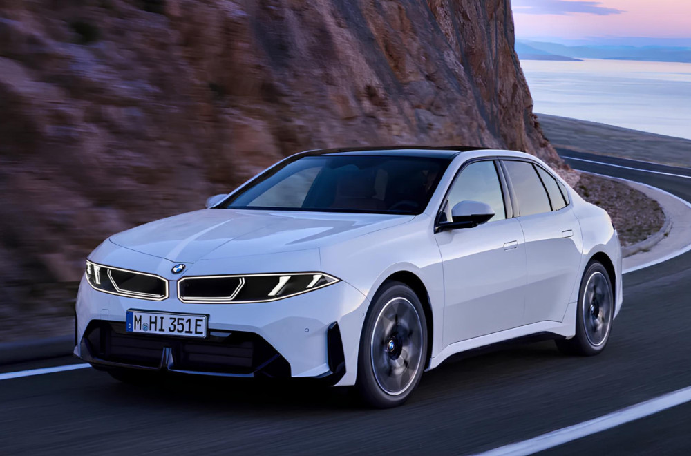 Krenula prodaja BMW-a i3: Domet od preko 900 km i ubrzanje kao sportski automobil FOTO