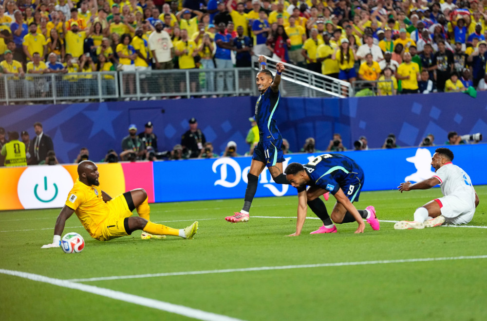 Brazil surovo kažnjava – upisao se i Vinisijus VIDEO