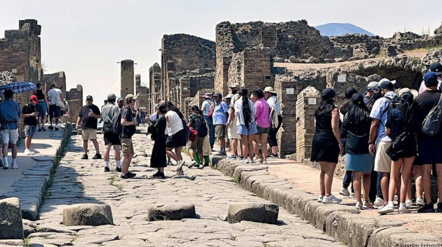 Dionis u Pompejima