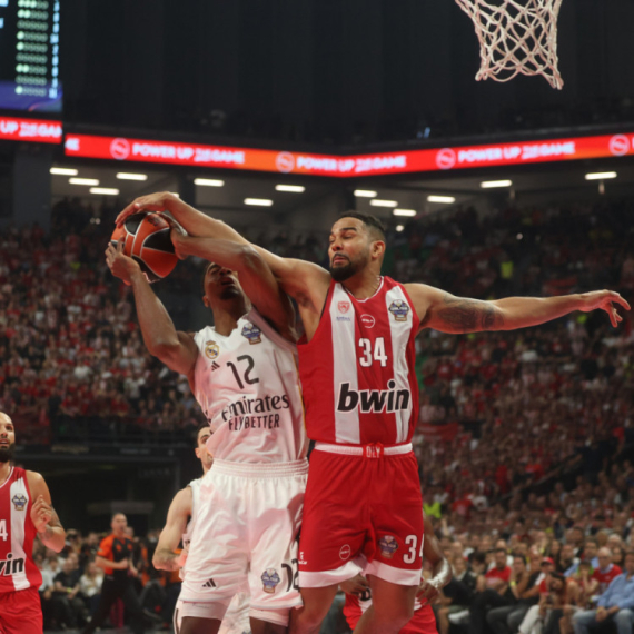 Partizan prati šampiona Evrope?!