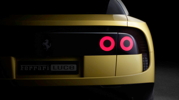 Da li Ferrari primorava klijente da kupe električni model? Stigao odgovor iz Maranela