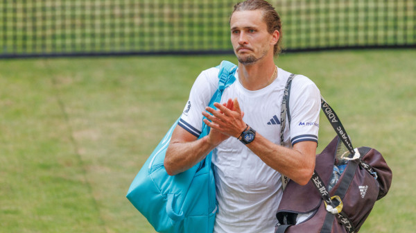 Zverev otkrio dramu usred meča: "Uneo sam 350 grama šećera za 45 minuta"