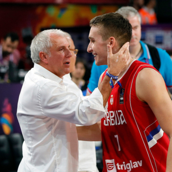 Grčka "podrhtava" – Obradović kontaktirao Bogdanovića