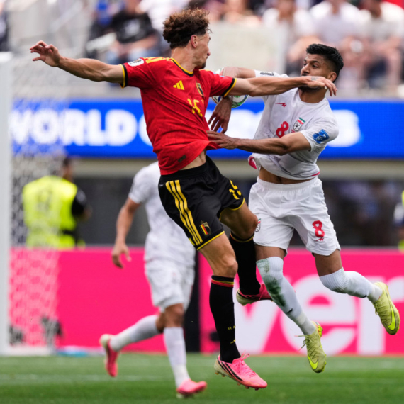 Iran muči Belgiju, koja ni aut ne može da izvede