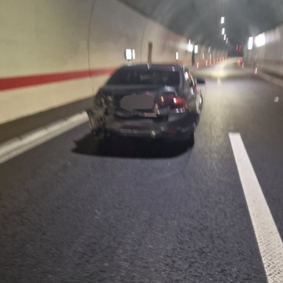 Težak udes na Milošu Velikom: Pijani vozač džipa povredio četvoro ljudi FOTO