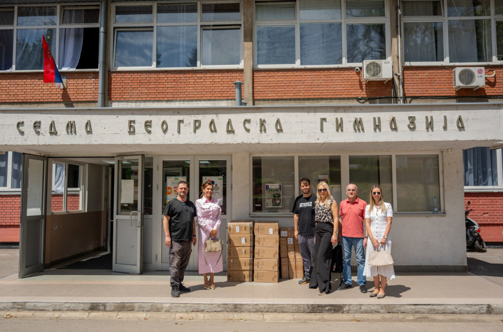 Nova računarska oprema za Sedmu beogradsku gimanziju: Novu školsku godinu dočekuju uz savremenije uslove