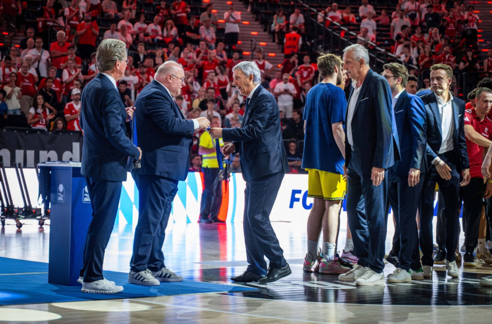 Pešić svirao kraj, a Bajern mu poslao poruku: "Ostaćemo u kontaktu"