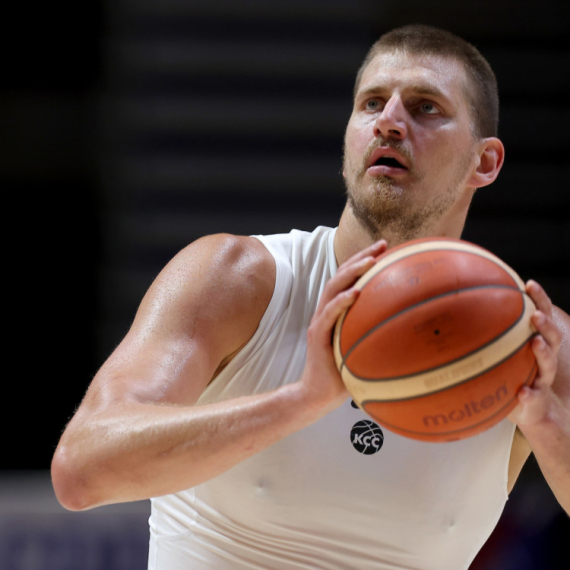 "Orlovi" na okupu – Jokić neprepoznatljiv FOTO/VIDEO