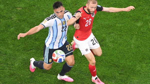 Da li sudije "guraju" Argentinu?