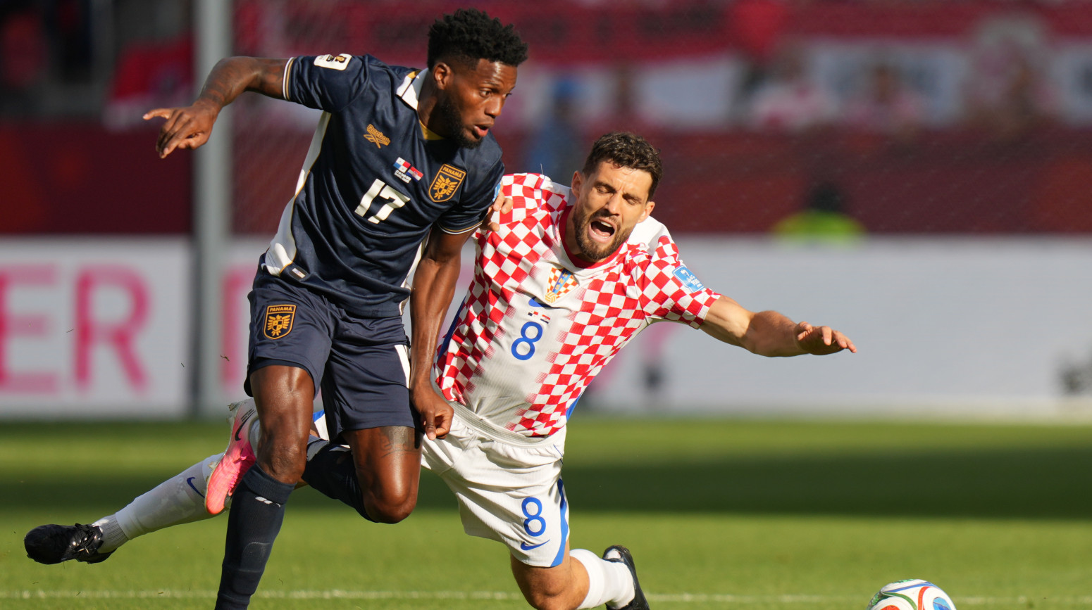 Panama pogodila prečku – Hrvatska umalo na kolenima!