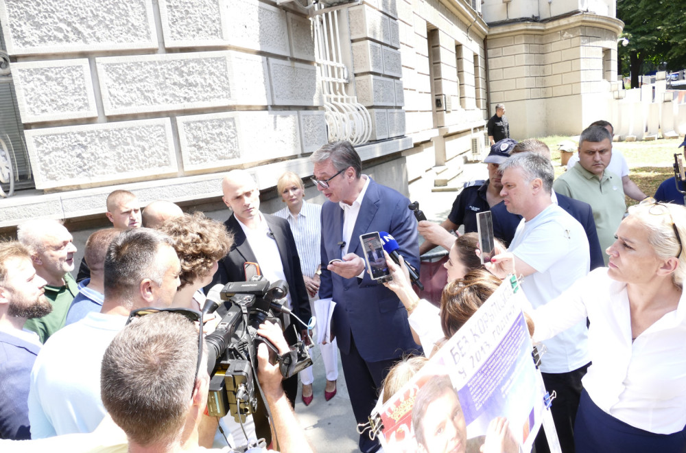 Aplauzi uživo u programu N1 Vučiću od radnika GSP