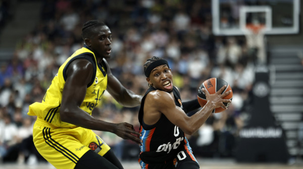 Fenerbahče se rastao sa centrom, Ražnatović otkrio detalje