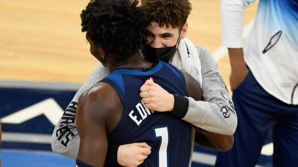 NBA bomba: Minesota želi da spoji Edvardsa i Bola!