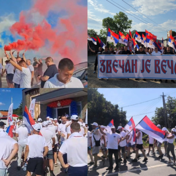 Kolone ljudi iz Srbije pešače u Beograd na skup; Srbi sa KiM stigli u Oplaniće; Poslednje pripreme FOTO/VIDEO