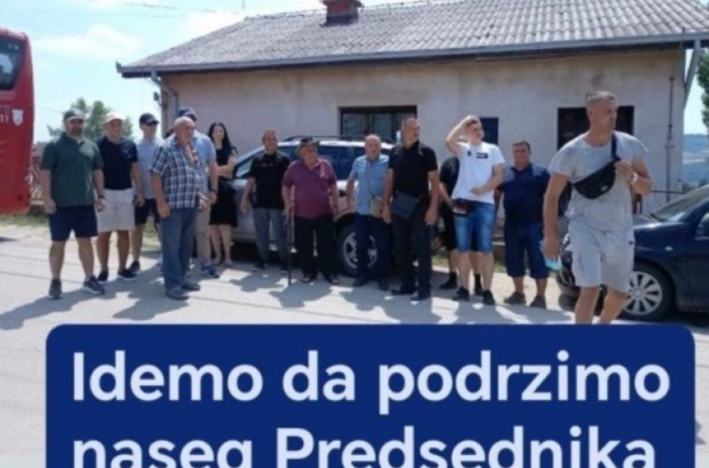 Otac ubijenog mladića iz Dubone stiže na skup u Beogradu: "Idemo da podržimo našeg predsednika" FOTO