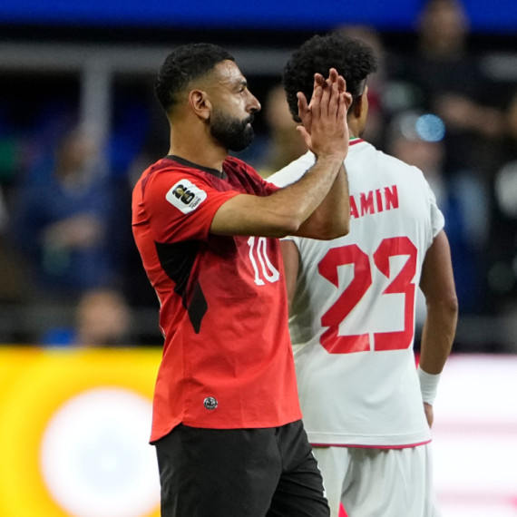 Veliki problem za Egipat: Salah se povredio pred nokaut fazu!
