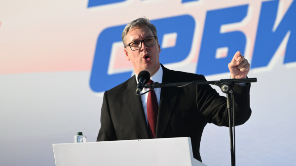 Pet ključnih poruka Vučića sa skupa u Beogradu: "On je sluga svom narodu"; "Građani žele sigurnu budućnost"