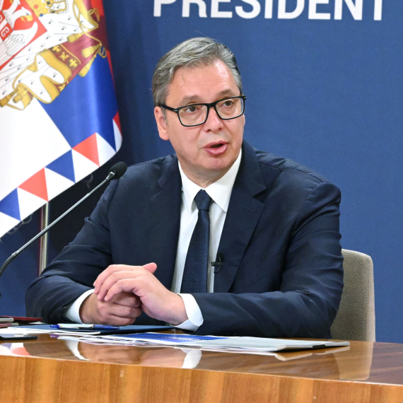 Vučić objavio mere: Jednokratno do 35.000, lekovi drastično jeftiniji, pomoć za najugroženije... FOTO/VIDEO