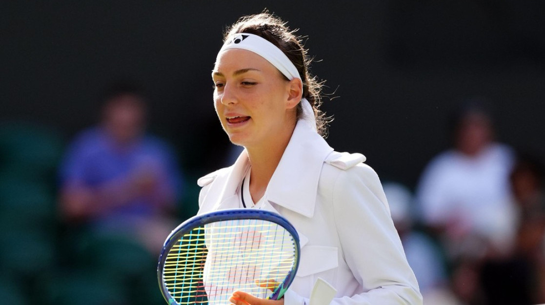 Teodora odmah poklekla – Sabalenka krenula jako
