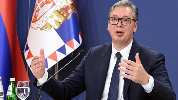 Novi paket mera za građane vredan 600 miliona evra: Penzionerima do 35.000 dinara, vaučeri, jeftiniji lekovi