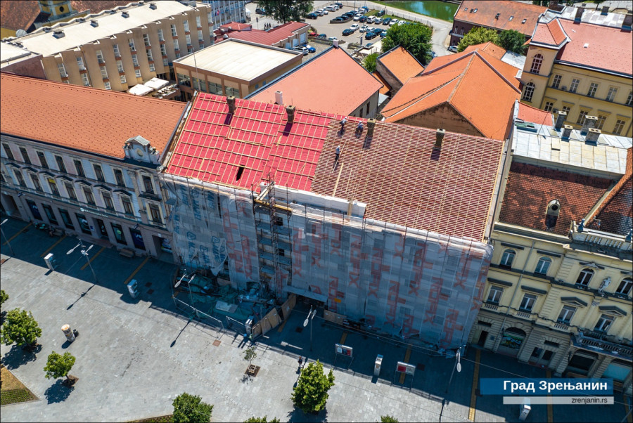 Zrenjaninski biser kulture dobija novo ruho: U toku velika obnova najstarijeg pozorišta u zemlji